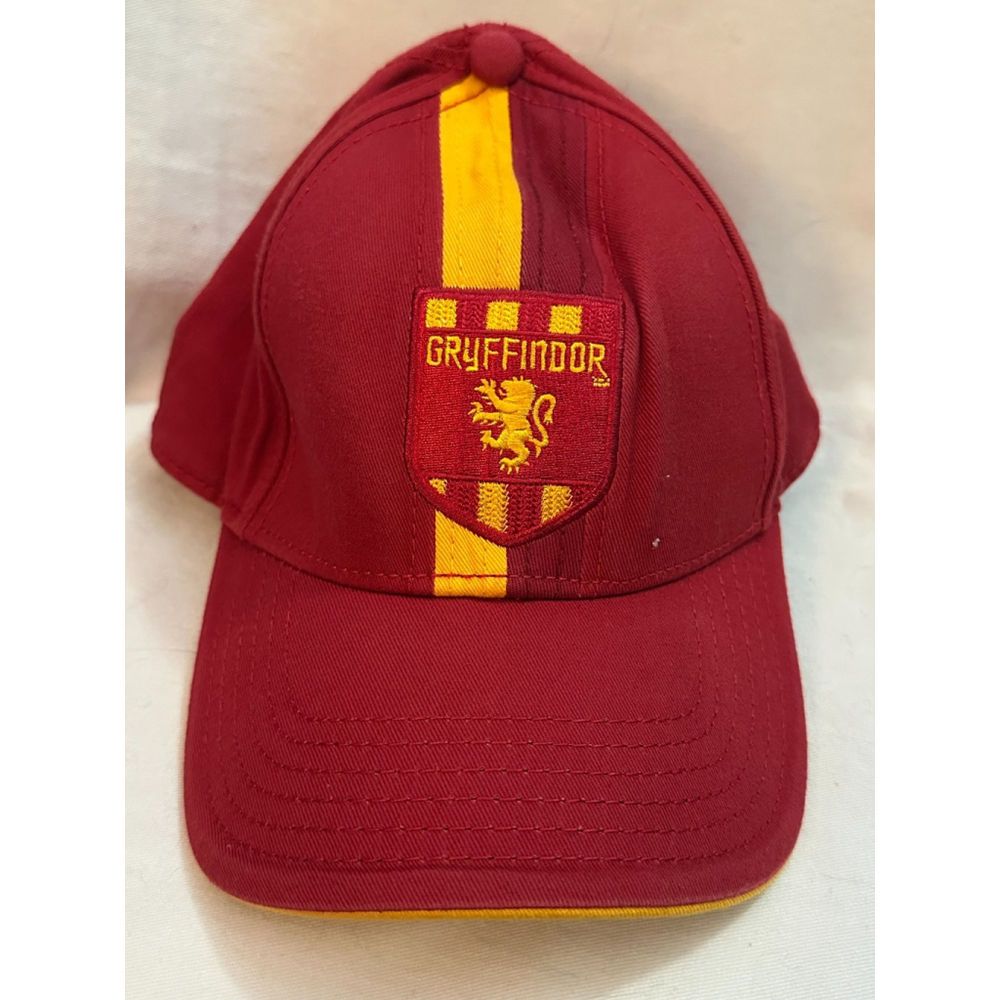 Wizarding World Harry Potter Gryffindor Hat Cap Red Gold Universal Orlando Adjus